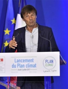 法國計劃2040年完全禁止燃?xì)廛嚭筒裼蛙囦N售